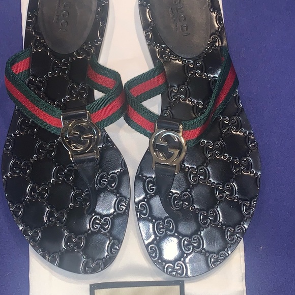 Gucci Black and Green Sandals - Picture 3 of 9